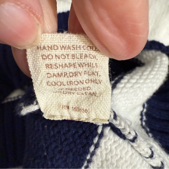 Brit.NY nautical inspired hooded sweater size XL - Picture 9 of 9